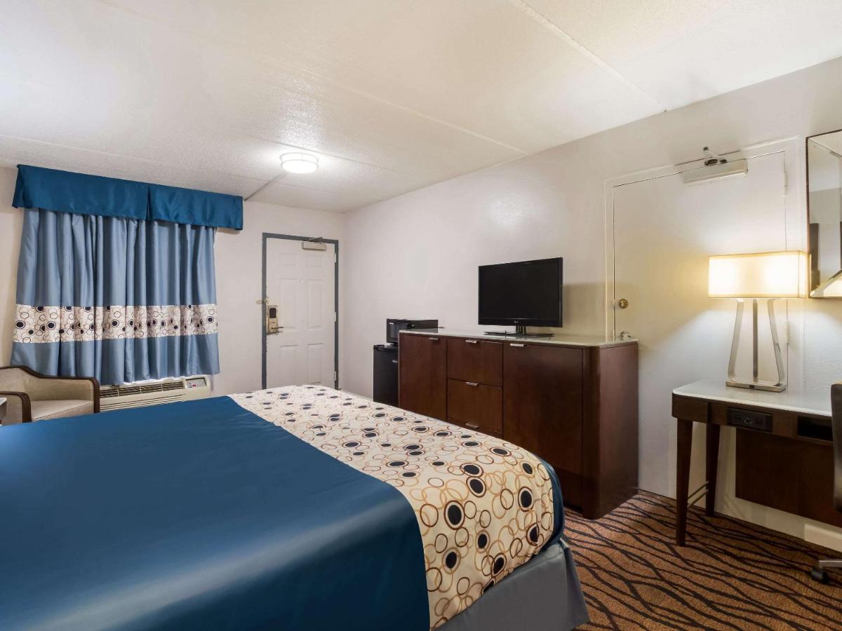 Rodeway Inn Greenwood Zewnętrze zdjęcie